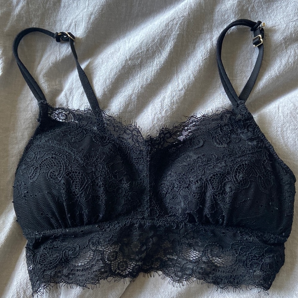Dynamite Lace Bralette